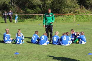 爱游戏官方网站-中国足球换人后战术效率变化统计，最新足球比赛换人规则介绍最新